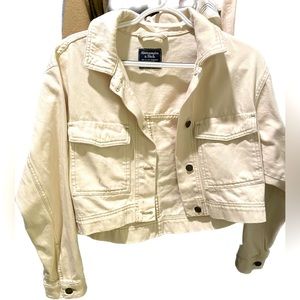Abercrombie fitch crop jacket